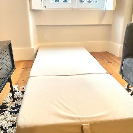 Apartment Rs1e Cozy, New Ac! Quiet & Central, Perfect Stay!