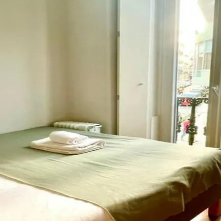Rs1e Cozy, New Ac! Quiet & Central, Perfect Stay! * Lisbon
