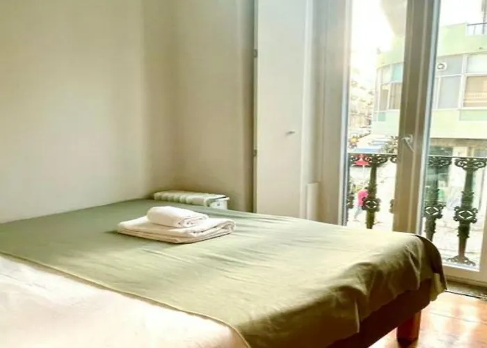 Rs1e Cozy, New Ac! Quiet & Central, Perfect Stay! * Lisbon